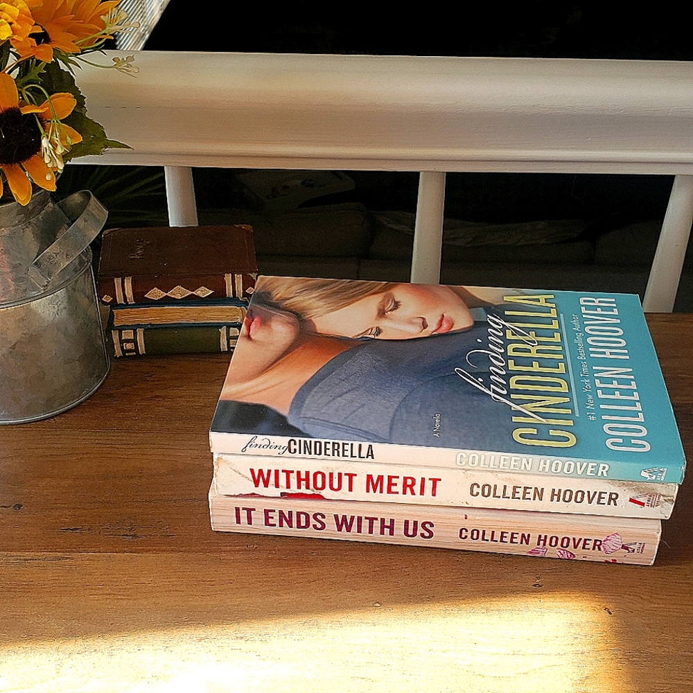 *Signed Copies* Colleen Hoover Book Bundle